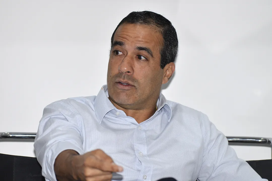 Norma é válida para todos espaços de circulação das redes municipais de educação e saúde