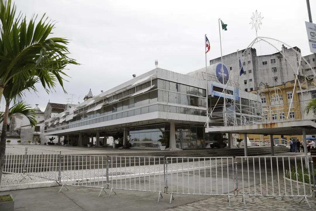 Fachada prefeitura de Salvador
