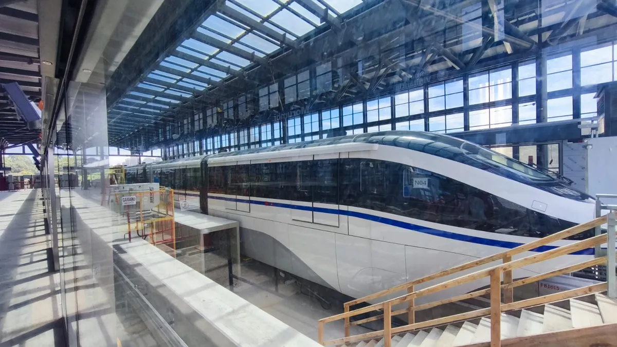 BYD assume obras paralisadas de linha de trem em SP