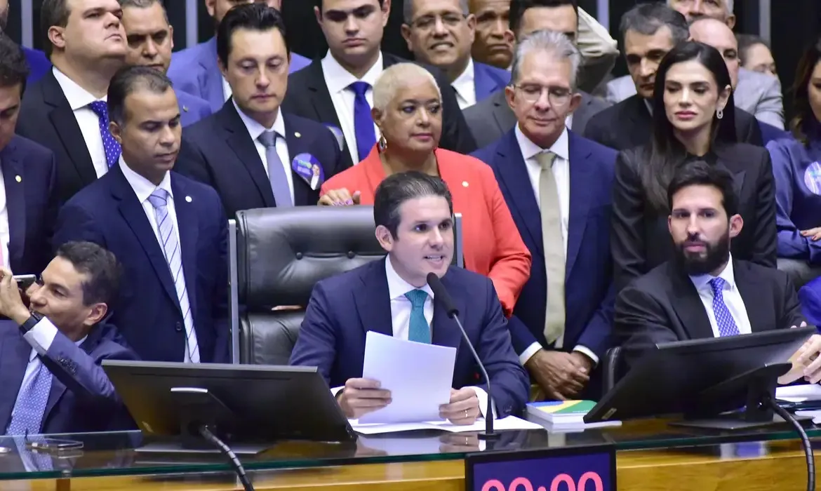 Deputado federal Hugo Motta no plenário da Câmara