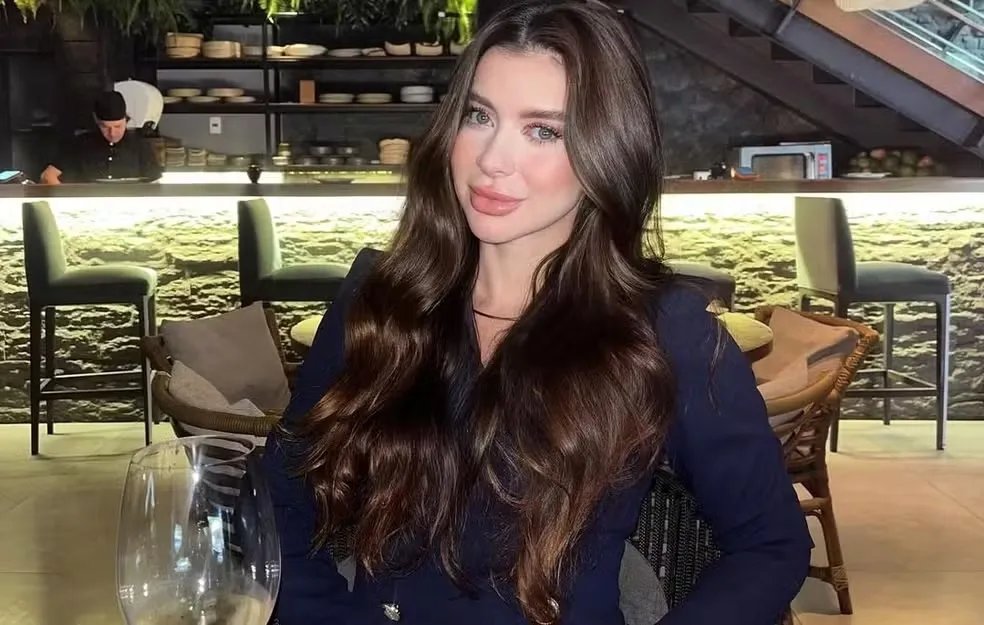 Modelo Ana Luiza Mateus, de 29 anos.