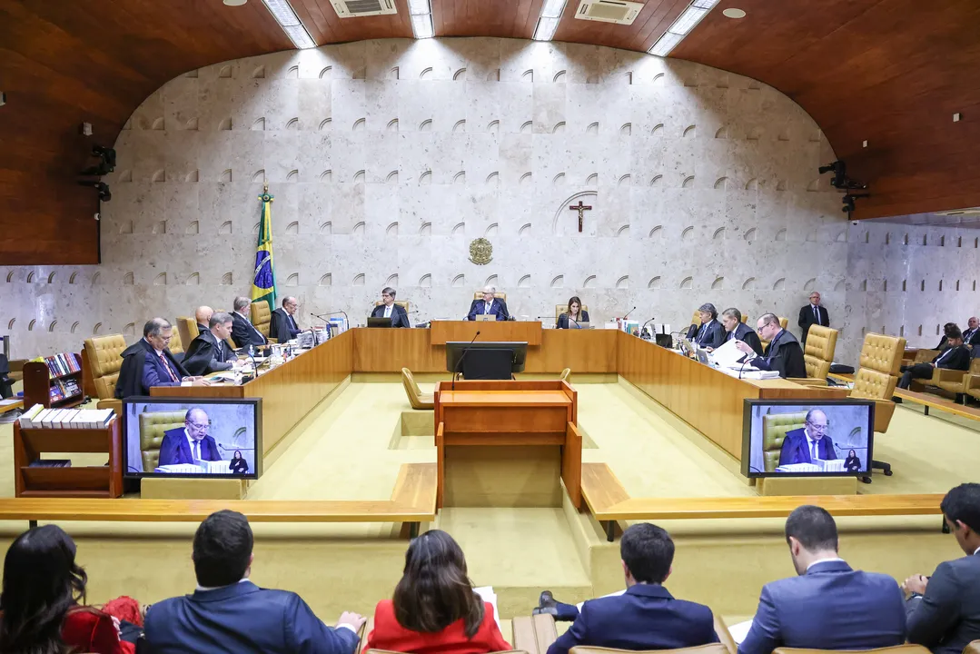 Supremo é alvo de pré-candidato a presidente