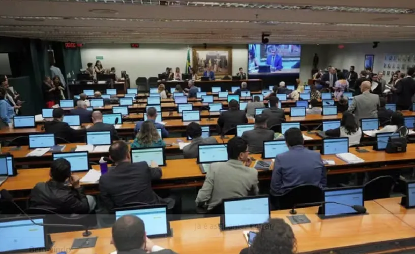 Texto recebeu parecer favorável por unanimidade em votação simbólica