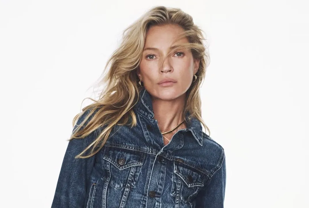 Kate Moss é referência global na moda desde os anos 1990