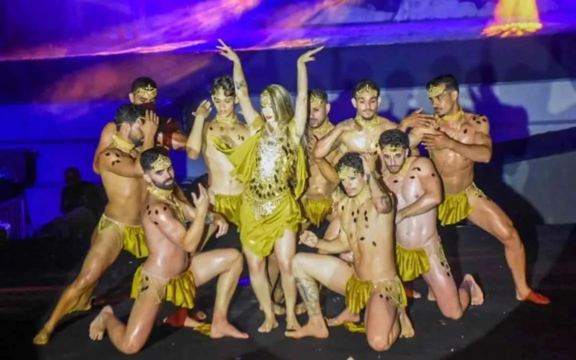 Registro da cena polêmica da peça teatral