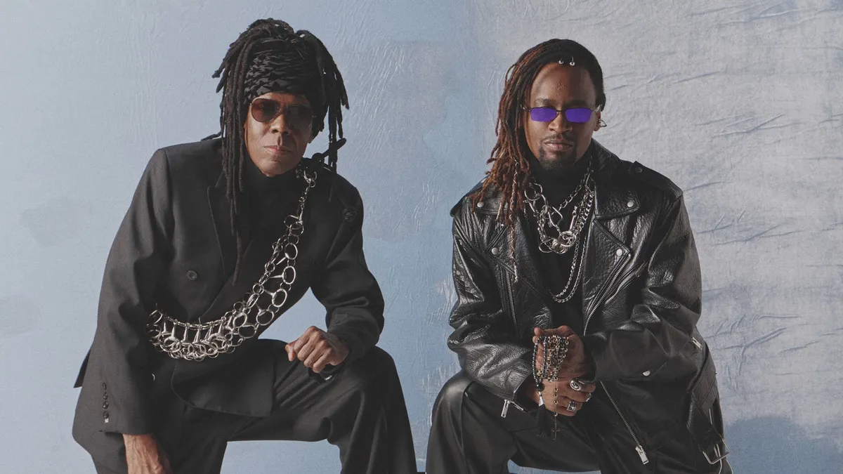 Edição especial mergulha na trajetória da banda e propõe uma viagem sonora para os ouvintes