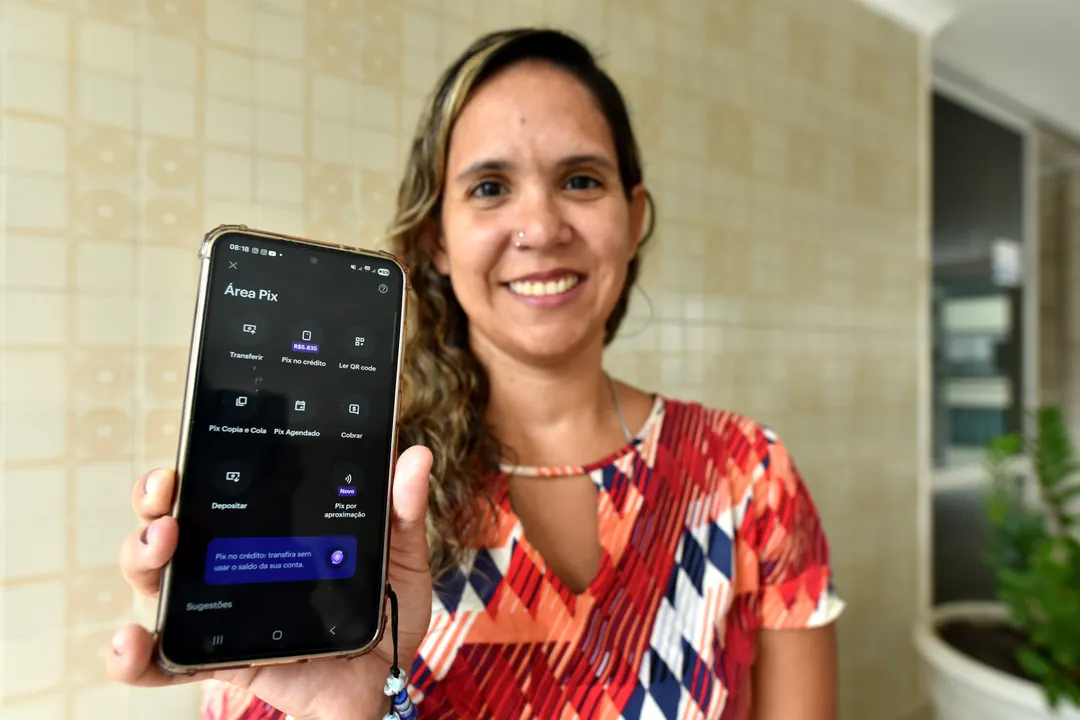 Ana Cláudia Mesquita é corretora de imóveis e não usa cédulas