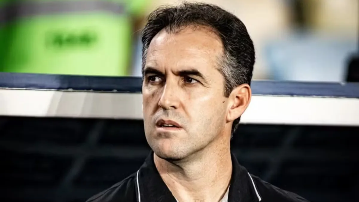 Léo Condé, técnico do Remo