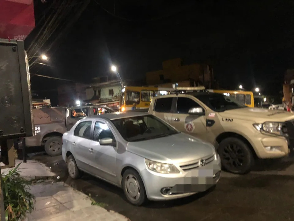 Imagem ilustrativa da imagem Confronto em Pirajá termina com dois mortos e apreensão de armas e drogas