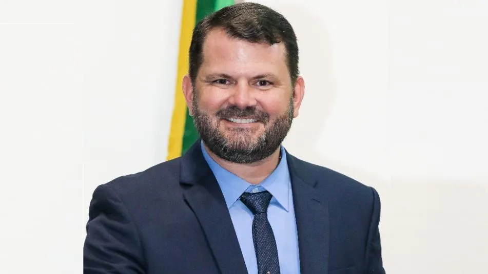 Angelo Coronel Filho pode ocupar vaga de vice-líder do Bloco da Minoria