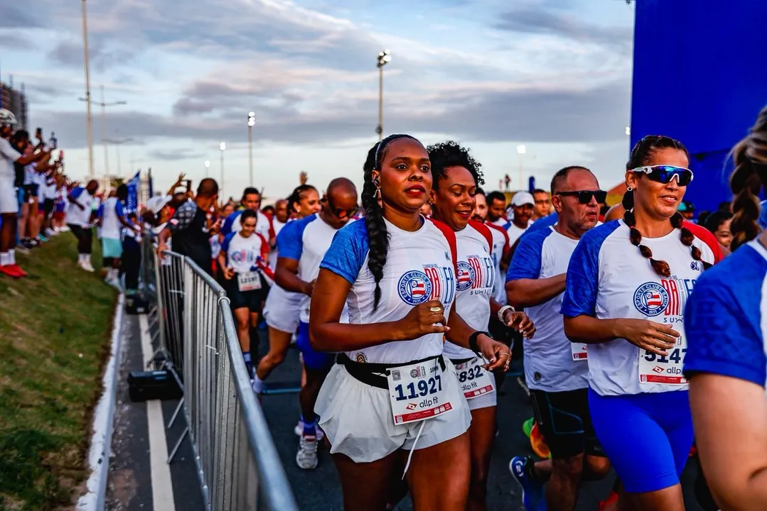 Corrida do Bahêa cresce e leva multidão à Fonte Nova