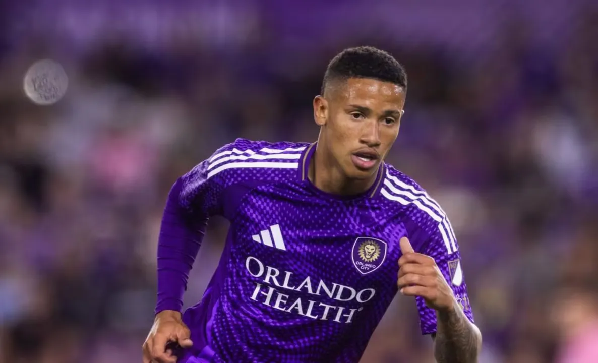 Tiago em campo pelo Orlando City, dos Estados Unidos