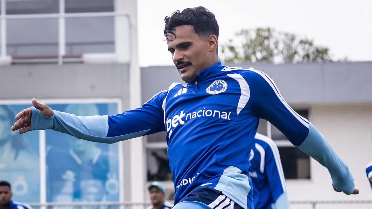 Kaiki Bruno, lateral-esquerdo titular do Cruzeiro