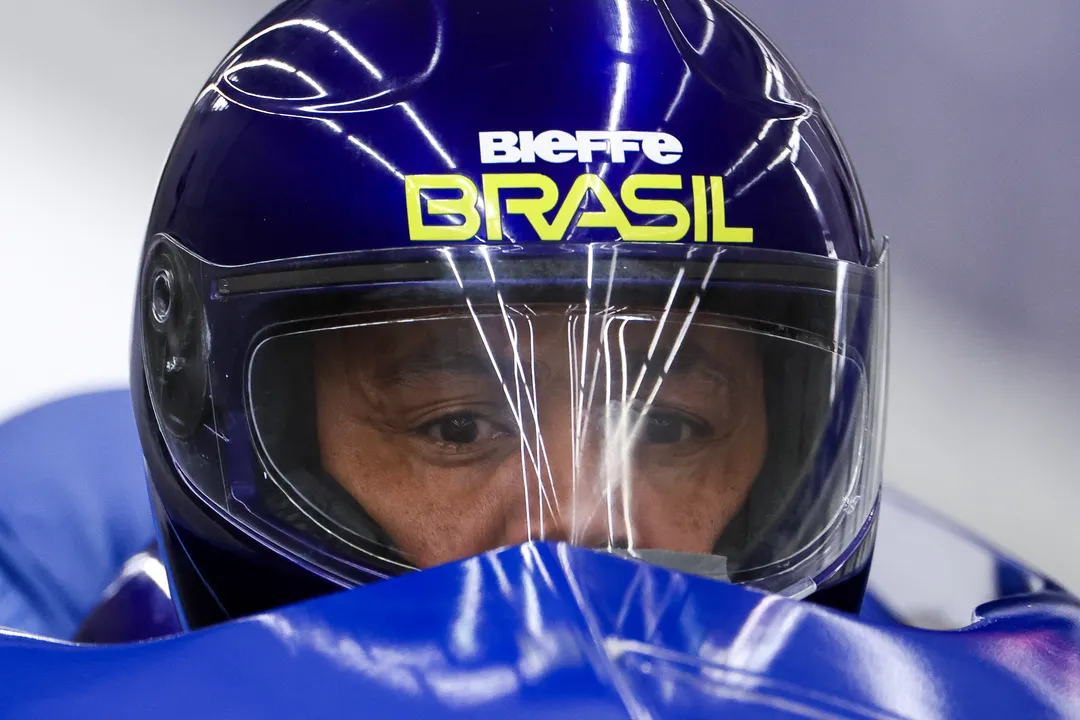 Edson Bindilatti na competição de bobsled