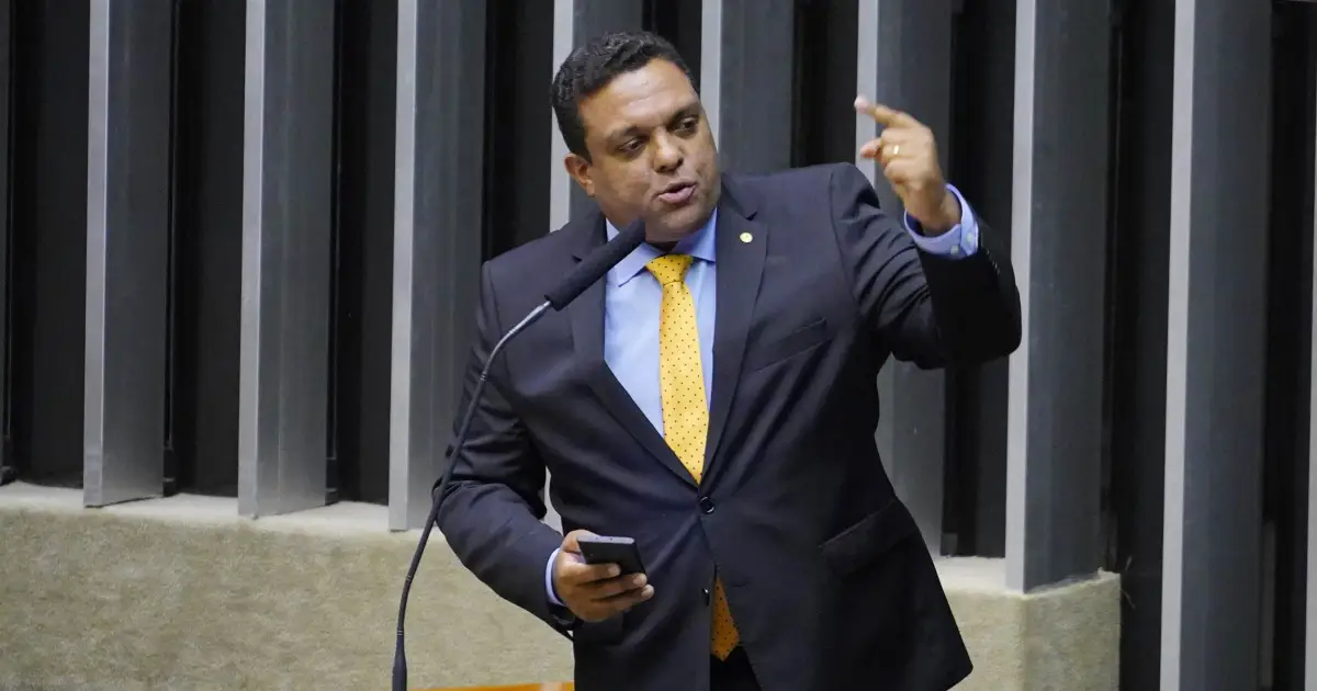 Deputado federal Otoni de Paula