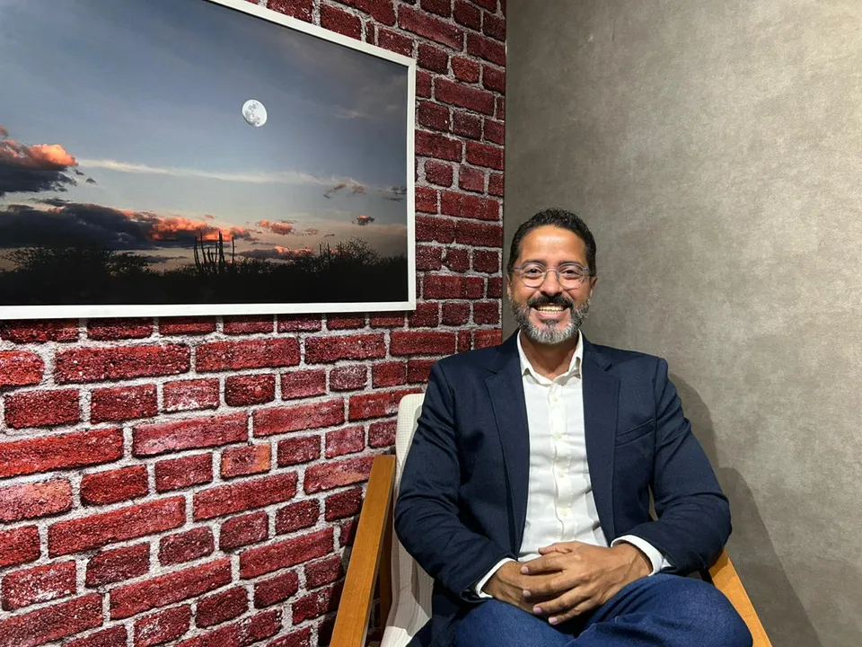 Deyvid Bacelar, traçou diagnóstico alarmante sobre como conflito entre Israel, EUA e Irã