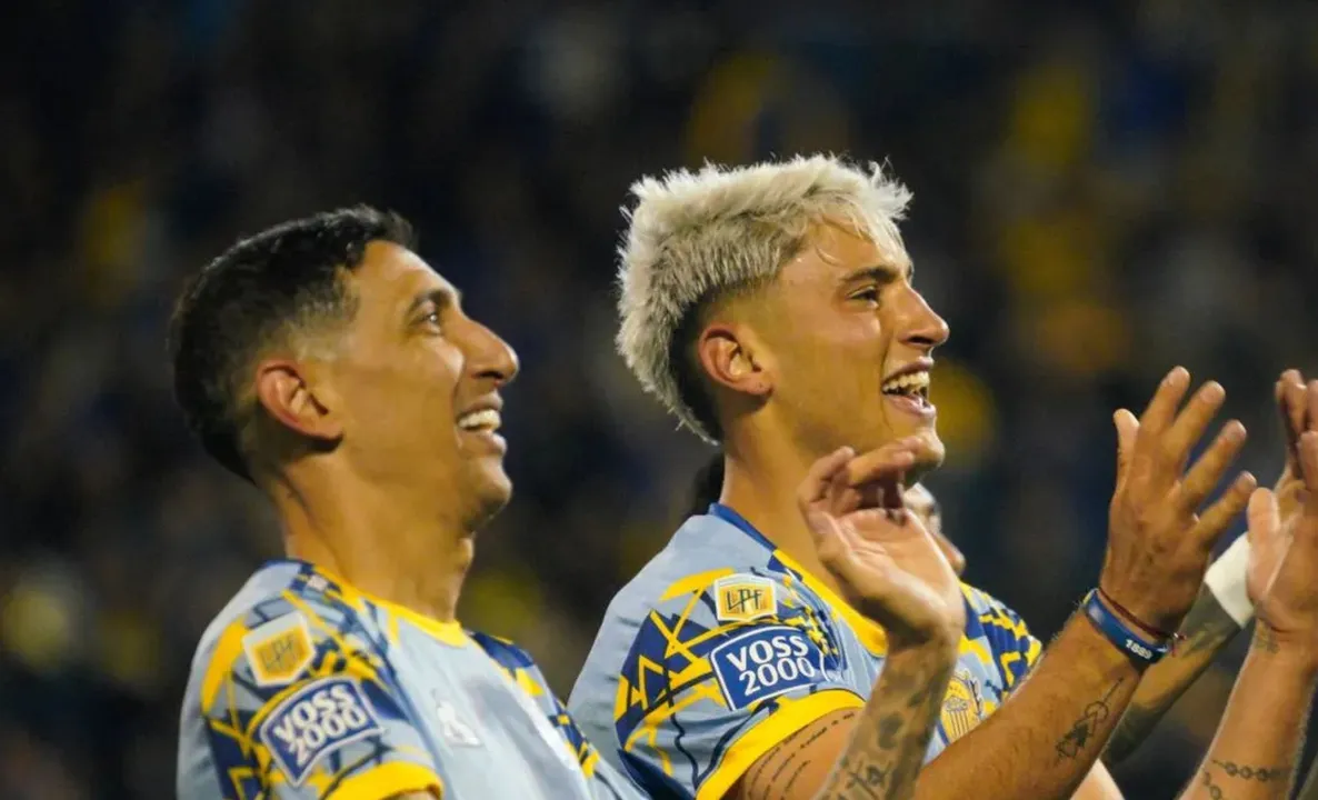 Di Maria e Alejo Véliz são companheiros de time no Rosario Central, da Argentina