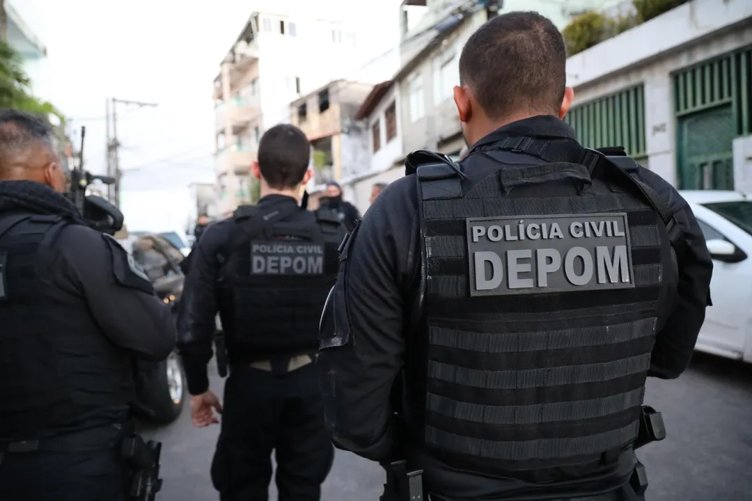 Imagem ilustrativa da imagem Cinco suspeitos responsáveis por empréstimos fraudulentos são presos em operação