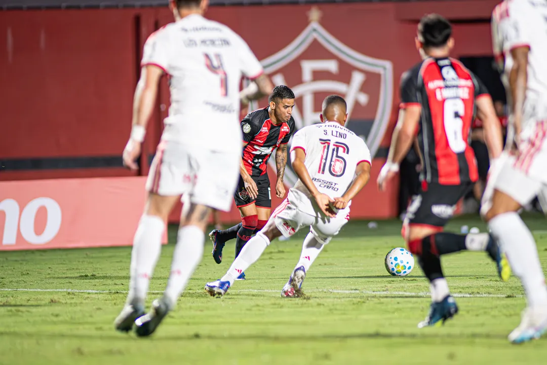 Vitória e Flamengo pela quinta fase da Copa do Brasil