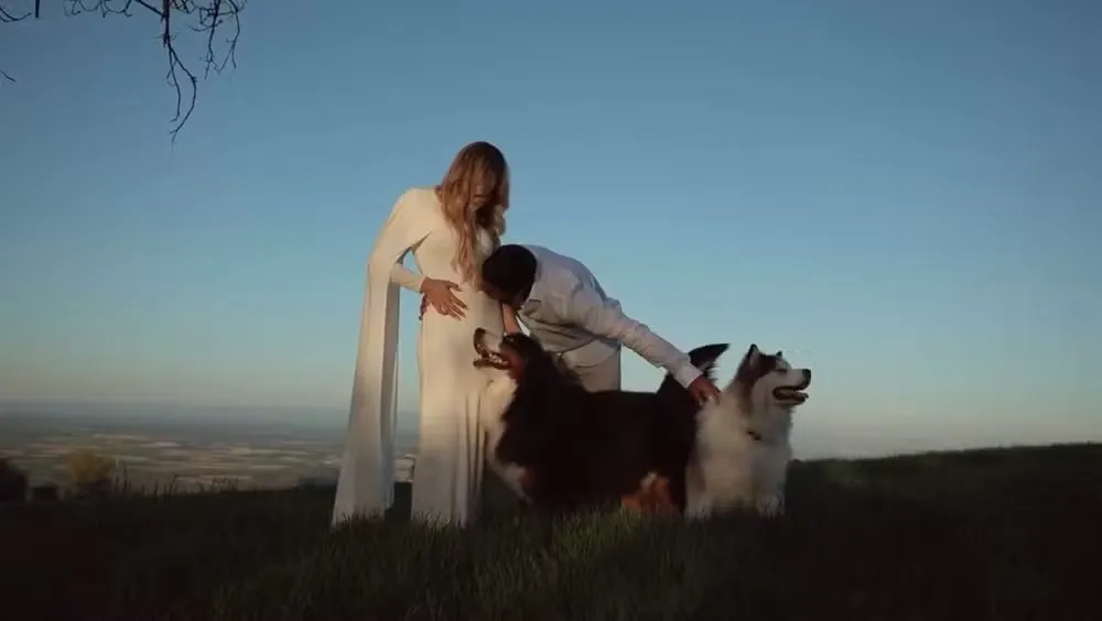 Anúncio de Endrick e Gabriely