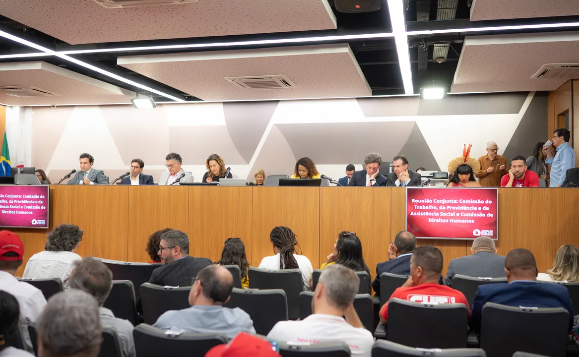 Comissão que debate fim da escala 6x1 tem dia decisivo nesta sexta-feira, 22