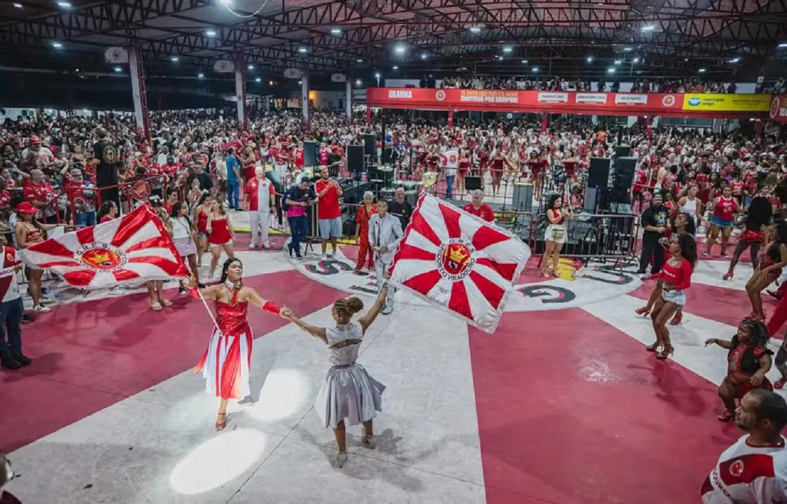 Viradouro é a campeã do Carnaval do Rio.