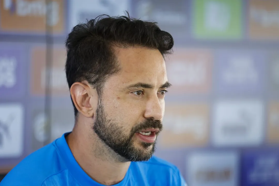 Éverton Ribeiro pelo Bahia