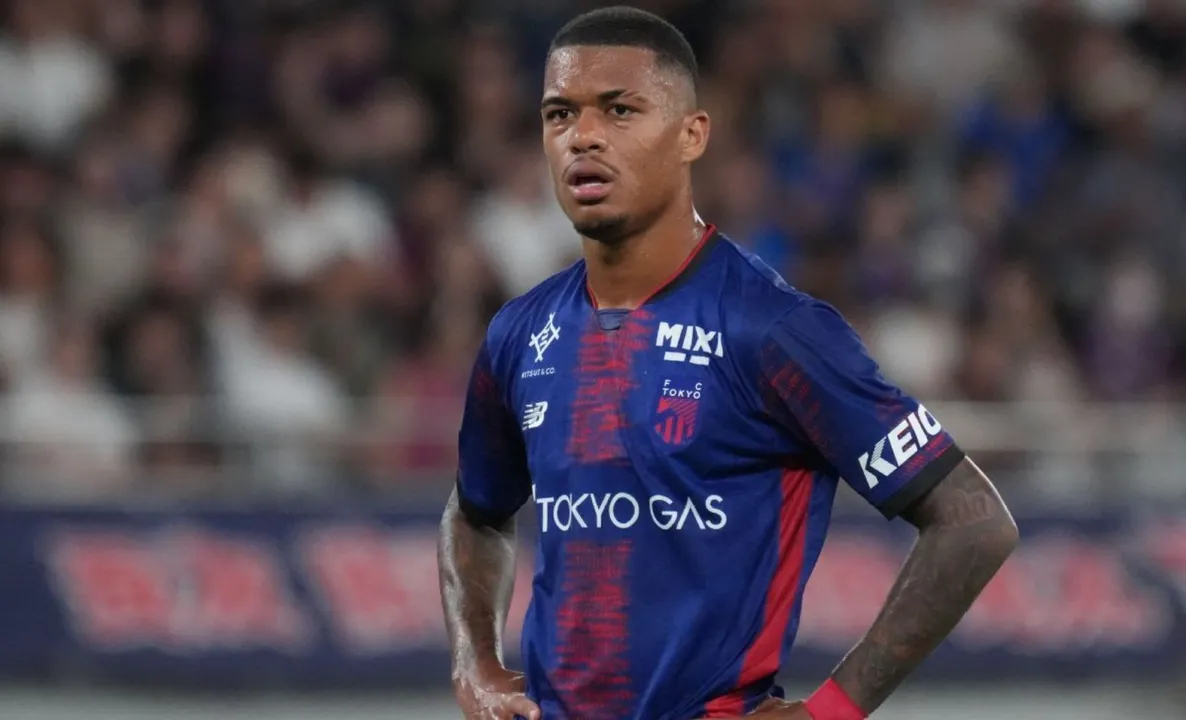 Marcelo Ryan em campo pelo FC Tokyo