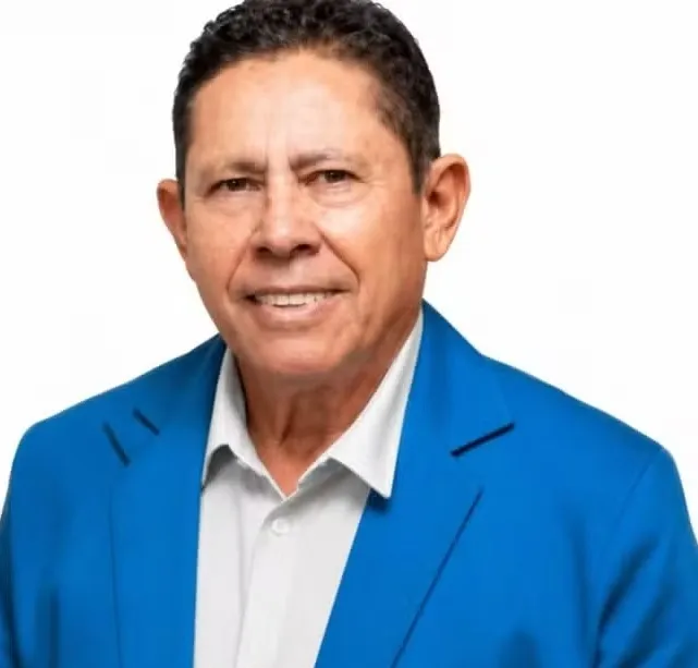 Francisco de Assis Santos, conhecido como Cizinho do Moto Táxi
