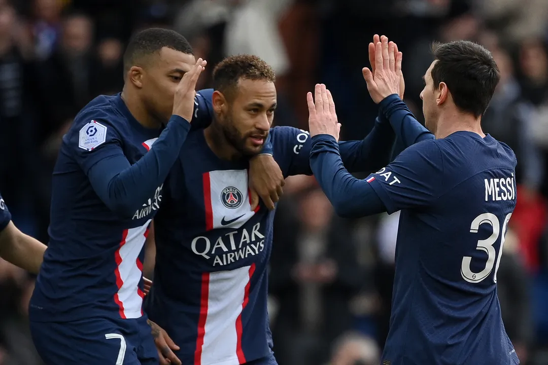 Ex-jogador do PSG revela bastidores do trio estrelado