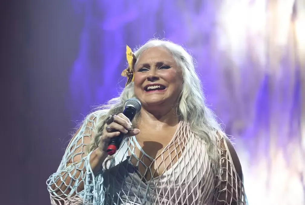 Fafá de Belém vai rememorar fases marcantes da carreira