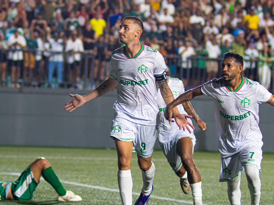 Feira FC venceu o Conquista por 3 a 0