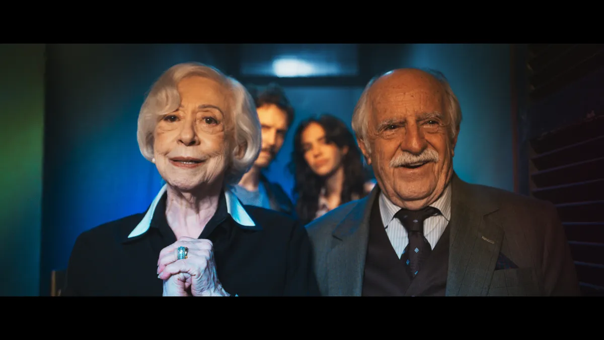 Longa é protagonizado por Fernanda Montenegro e Ary Fontoura