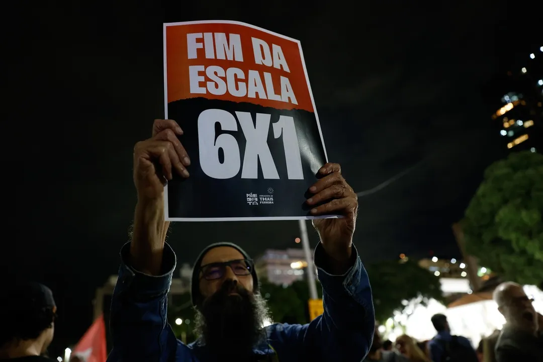 Protesto pelo fim da escala 6x1