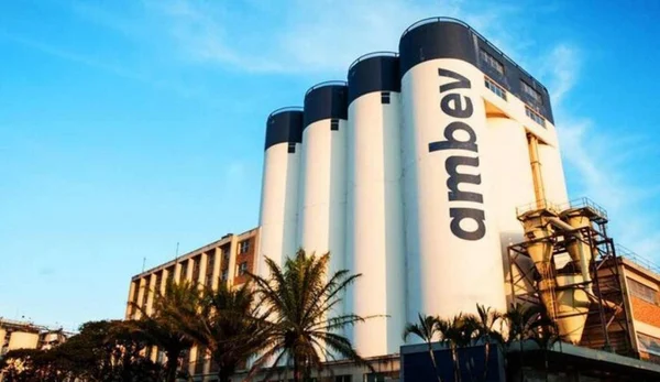 Imagem ilustrativa da imagem Funcionários morrem por intoxicação com gás em fábrica da Ambev