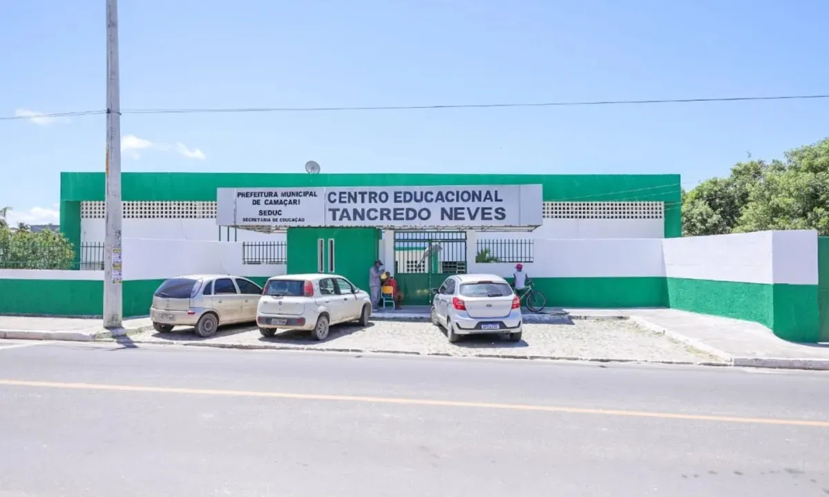 Imagem ilustrativa da imagem Funcionários são afastados após aluno ser espancado em escola na RMS