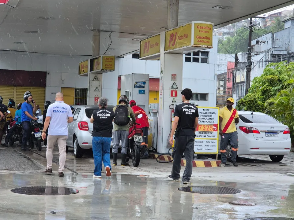 Postos de combustíveis passam por fiscalização em todo o Brasil.