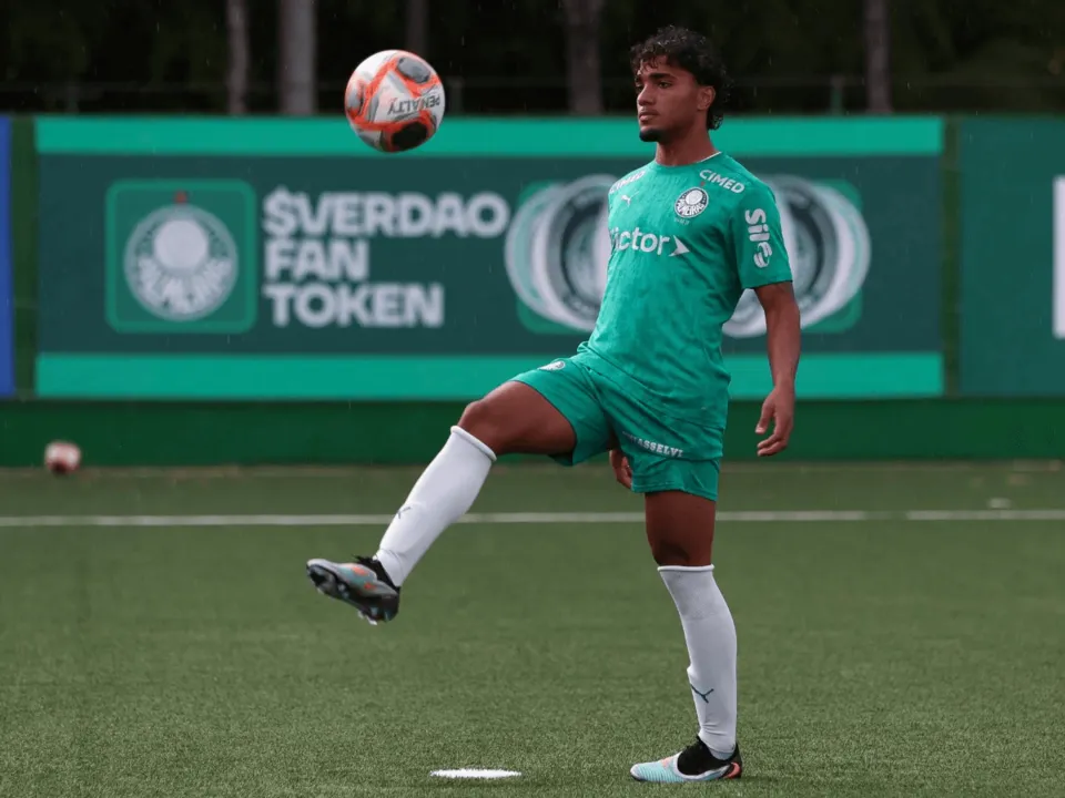 Heittor pelo Palmeiras