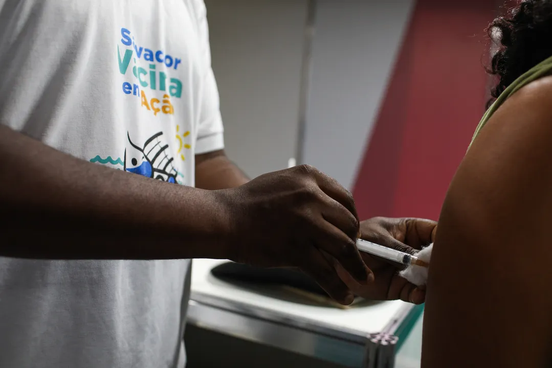 Imagem ilustrativa da imagem Hepatite, Covid e mais: veja vacinas grátis para adultos em Salvador