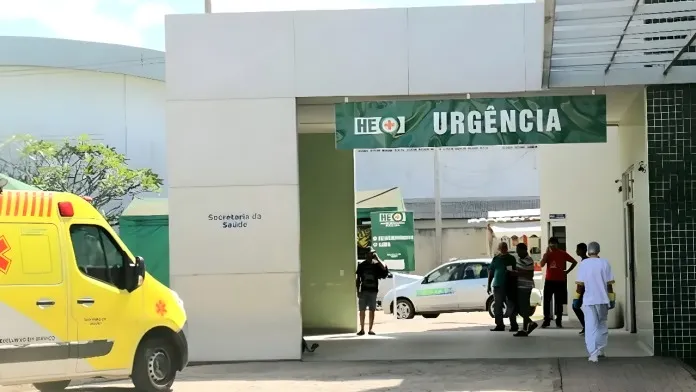 Homem foi encaminhado ao Hospital de Emergência do Agreste (HEA)