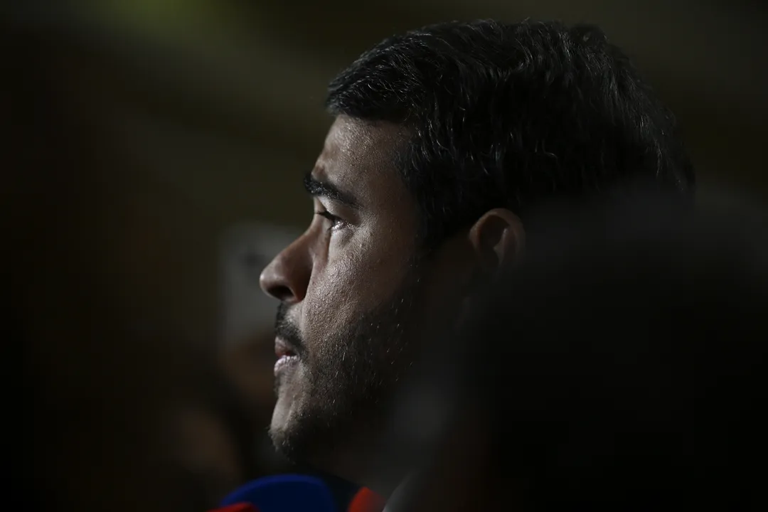 Advogado-geral da União, Jorge Messias, visita o Senado em busca de apoio de parlamentares antes de sabatina na Comissão de Constituição, Justiça e Cidaddania (CCJ).