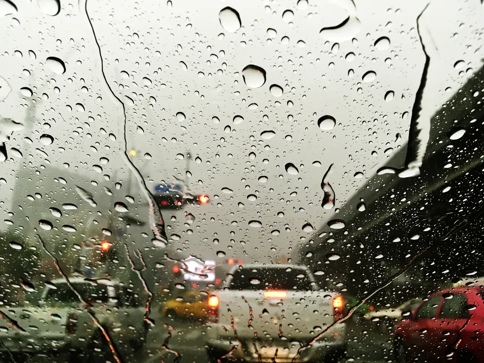 Volume de chuva pode chegar a 50 milímetros por dia