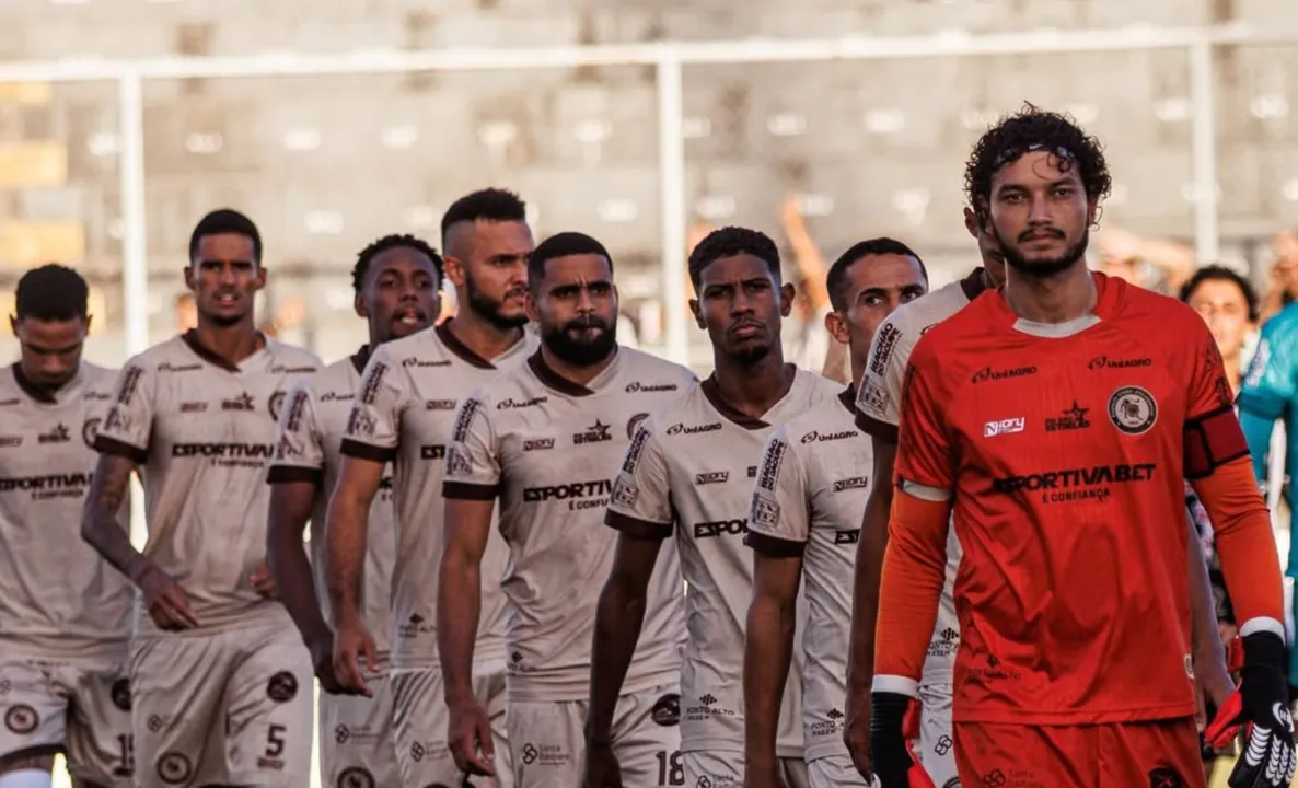Jogadores do Jacuipense em Alagoas, para encarar o ASA