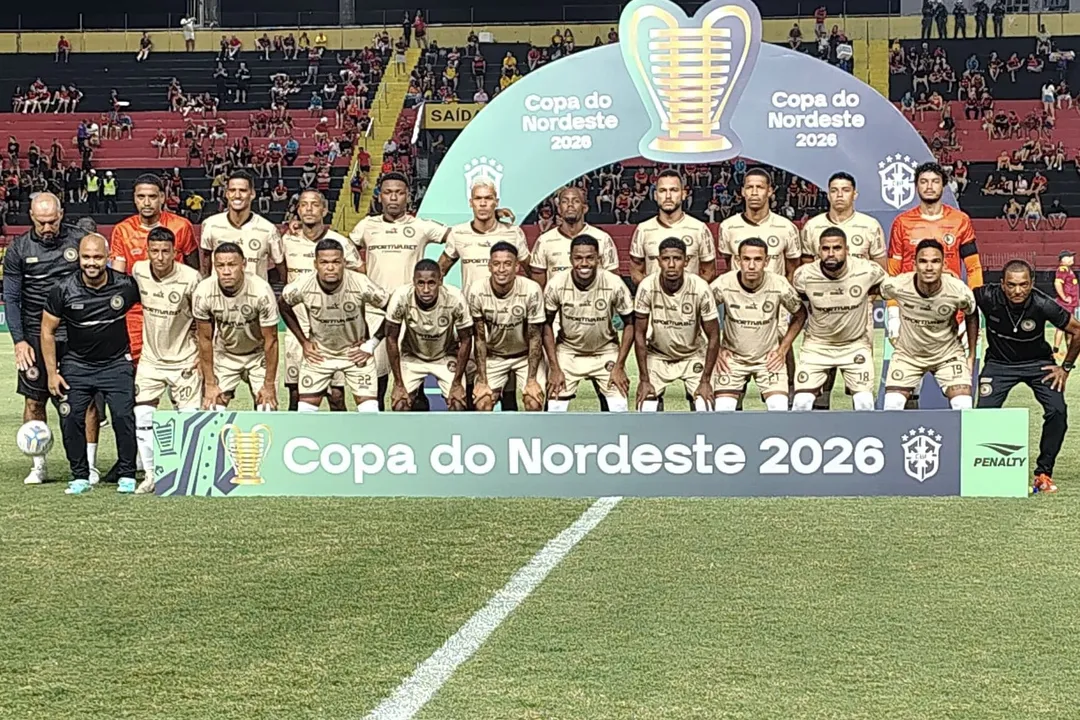 Time do Jacuipense em campo pela Copa do Nordeste