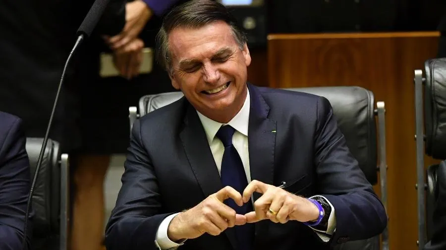PL de Bolsonaro mantém maior bancada da Câmara após janela