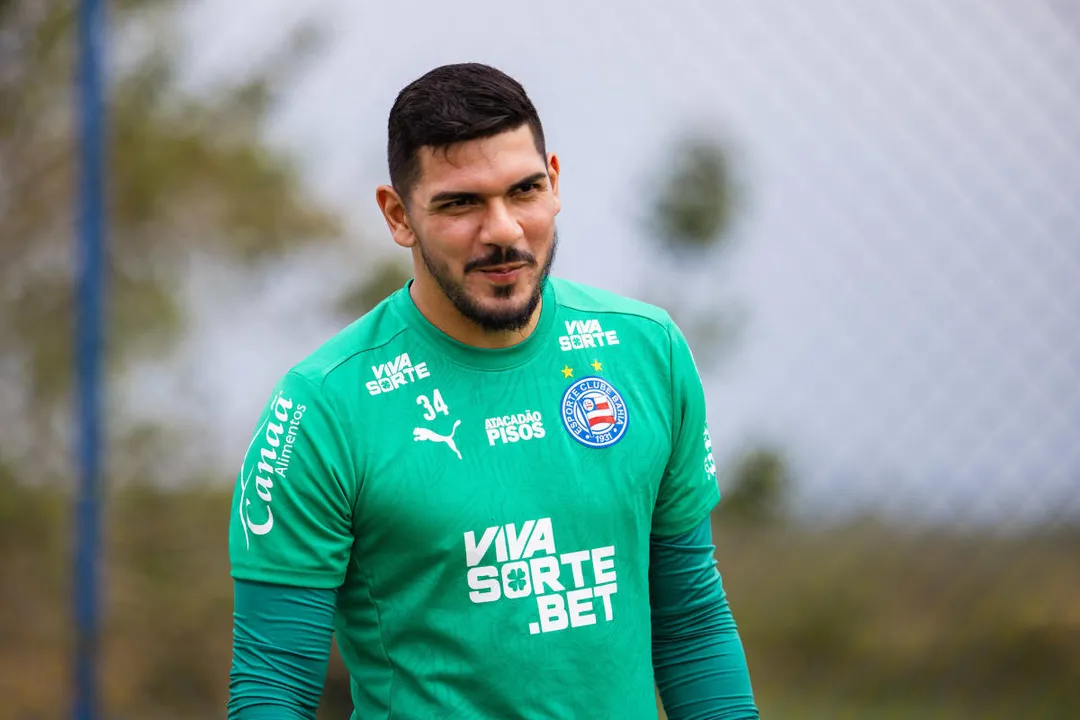 João Paulo em treino pelo Bahia no CT Evaristo de Macedo