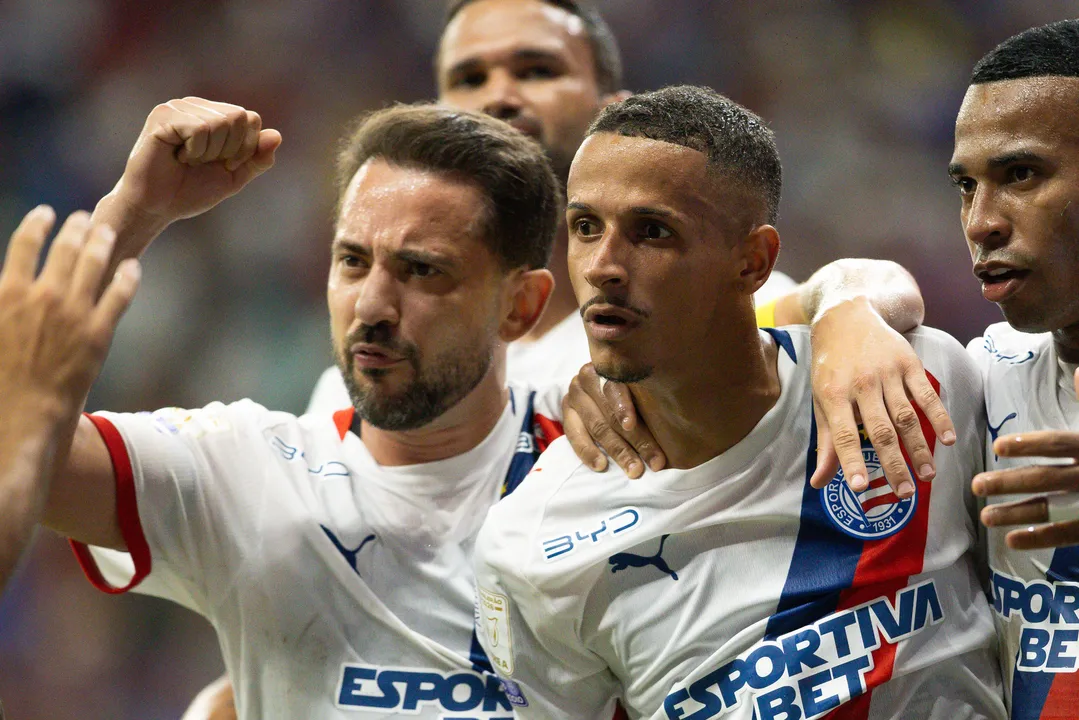 Em grande fase, Luciano Juba admite conforto para exercer papel do camisa 10 tricolor.