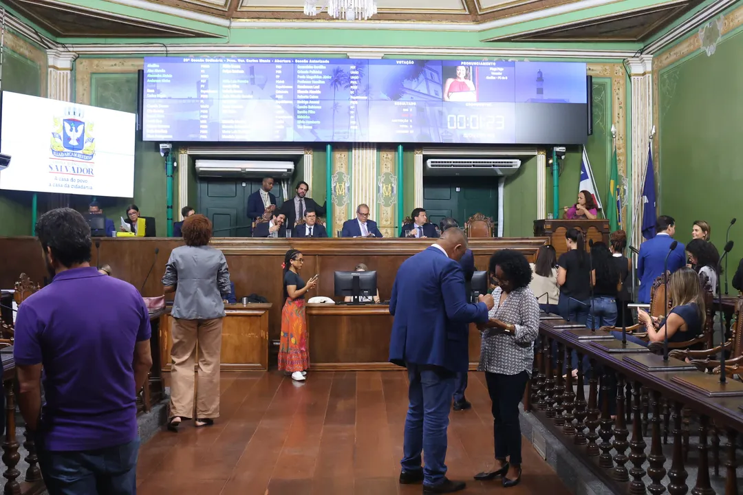 Plenário da Câmara de Salvador durante sessão ordinária