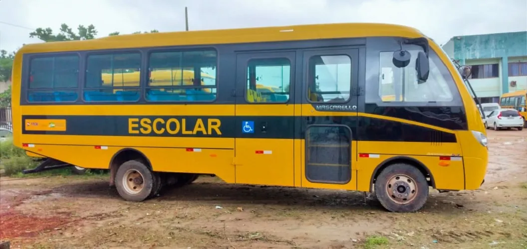 Ebtre as falhas, estão a inabilitação em massa de concorrentes e exigência de registro na AGERBA