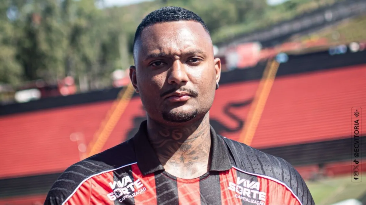 Luan Cândido pelo Vitória